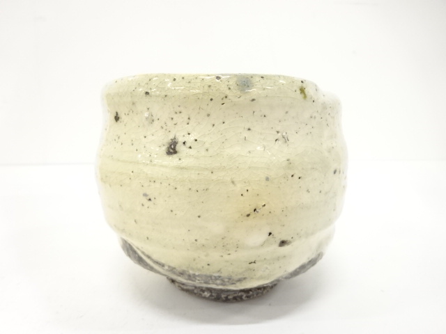  鵬志堂　イサム造　粉引　茶碗